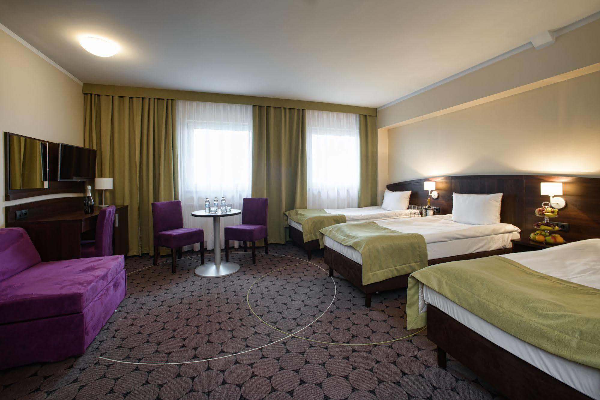Aparthotel Travel Krakow Exterior photo